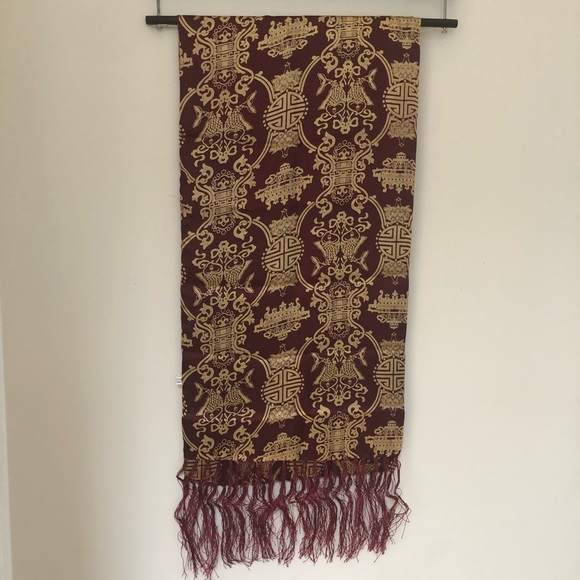 100% silk scarf - Picture 3 of 3